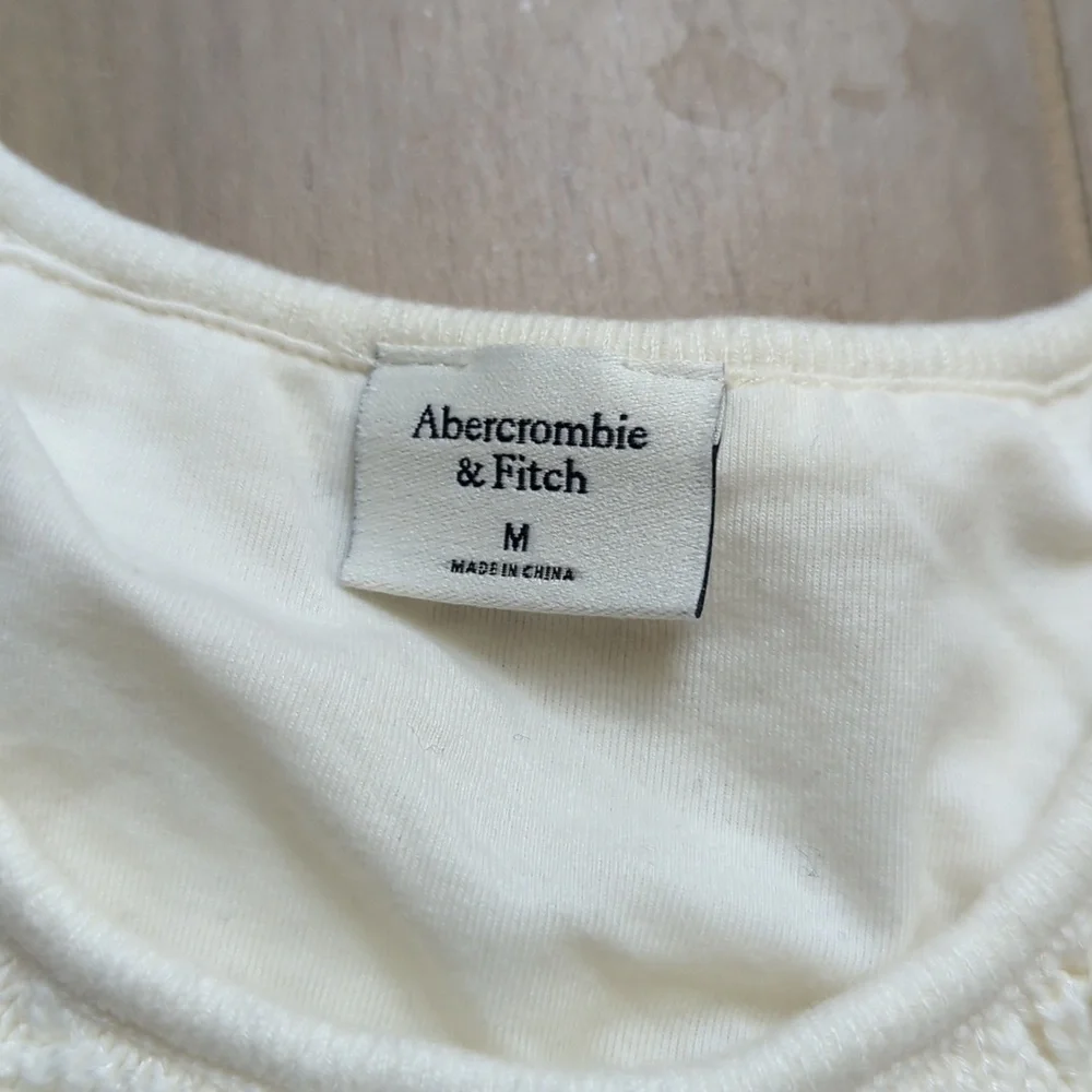 Abercrombie Crochet High Neck, tank. M. Lined. - Picture 2 of 6